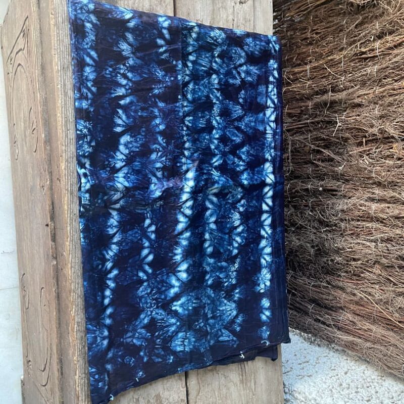 Mantel Blue