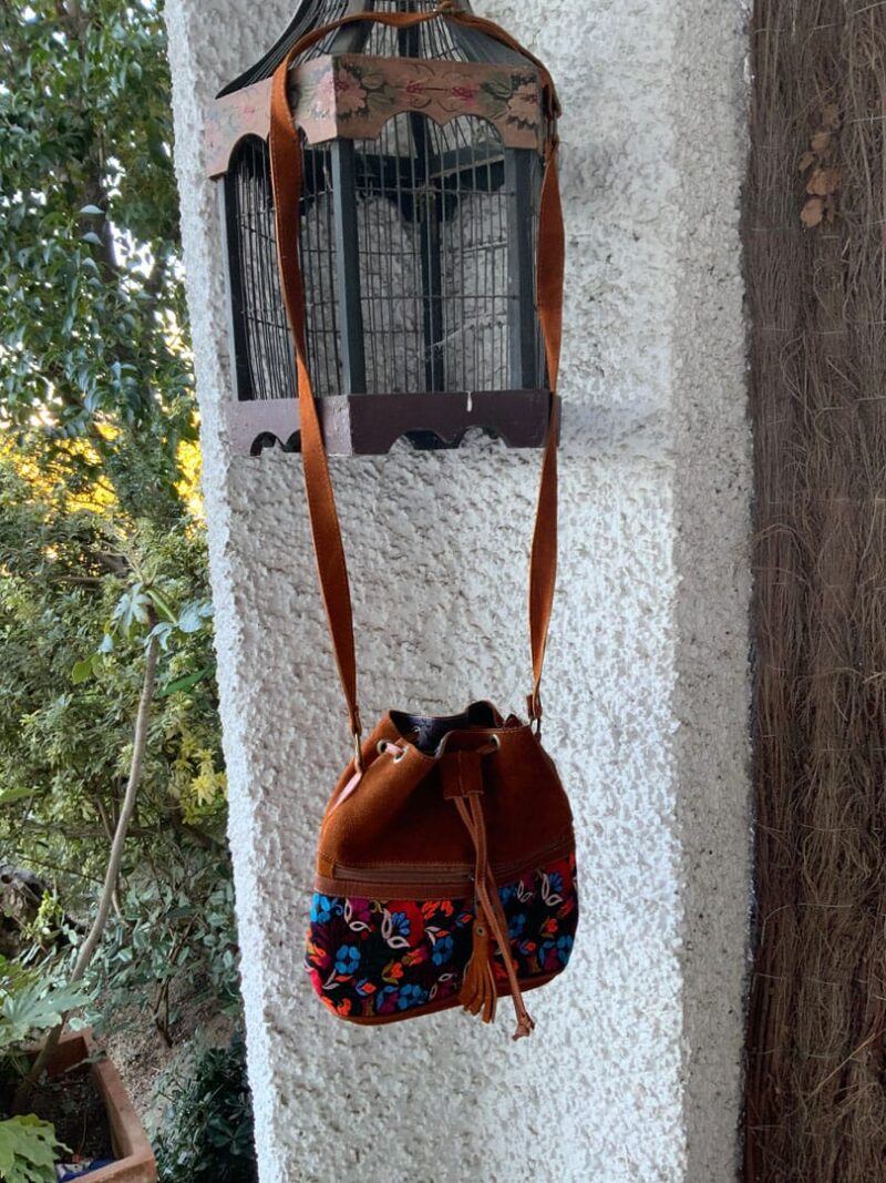 Bolso Ante Bordado Sky - Imagen 4