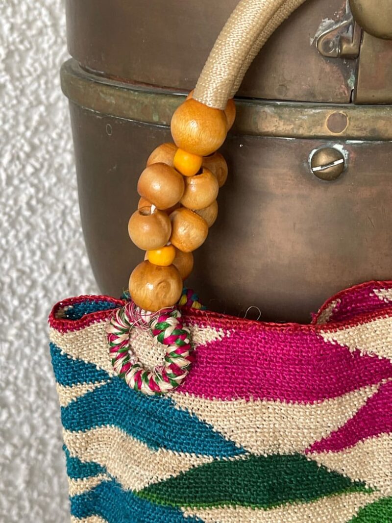 Shigra con asas beige, rosa , naranja y verde Susy - Imagen 2