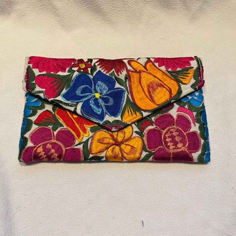Clutch Bordado Ecuador Spring