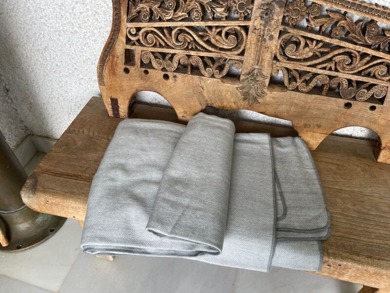 Manta Alpaca Gris Claro - Imagen 3