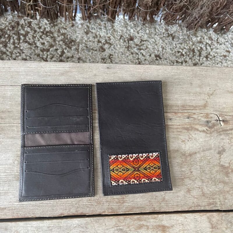 Cartera piel rústica negra Oliver