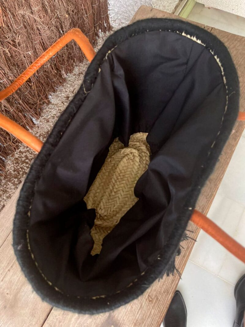 Bolso Cesta flecos negra - Imagen 4