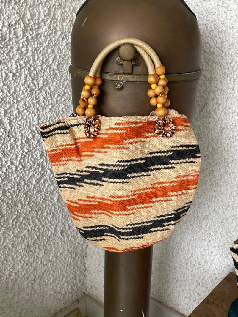 Shigra con asas beige, negra y naranja Rayón - Imagen 2