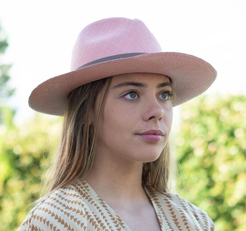 Sombrero Rosa cinta negra