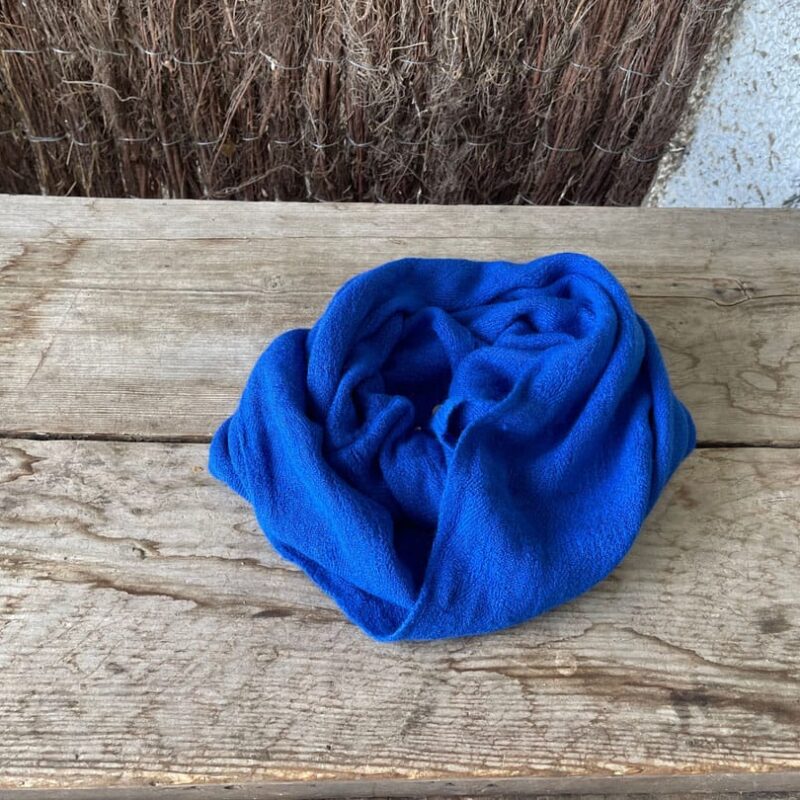 Cuello Lapiz Cian