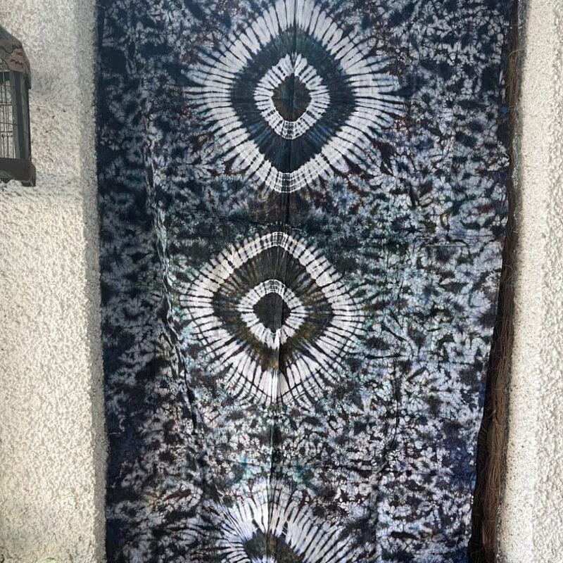 Mantel Tie Dye Azules y Marrones