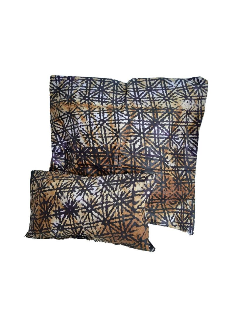 Cojín estampado tonos marrones