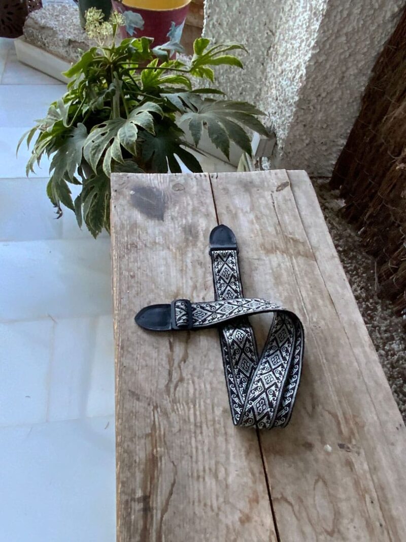 Cinta con cuero para guitarra Flamenco