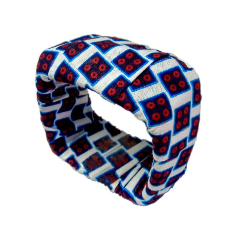 Pulsera cuadrada