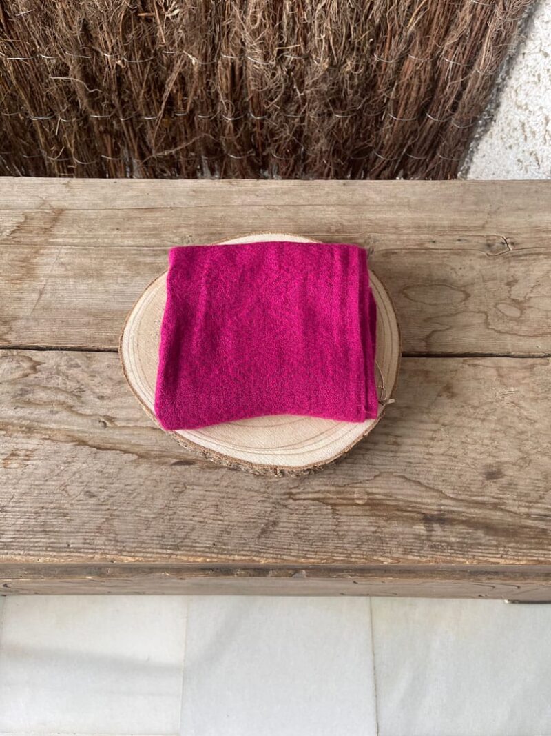 Cuello Fucsia - Imagen 2