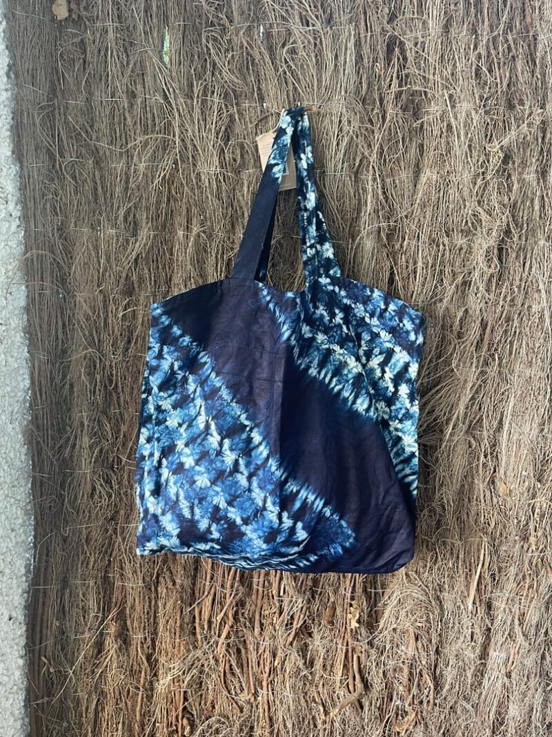 Bolsa Tela Wax Tote Banjul
