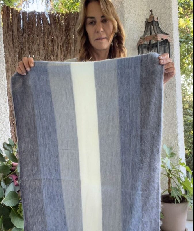 Bufanda Alpaca rayas beige y azules