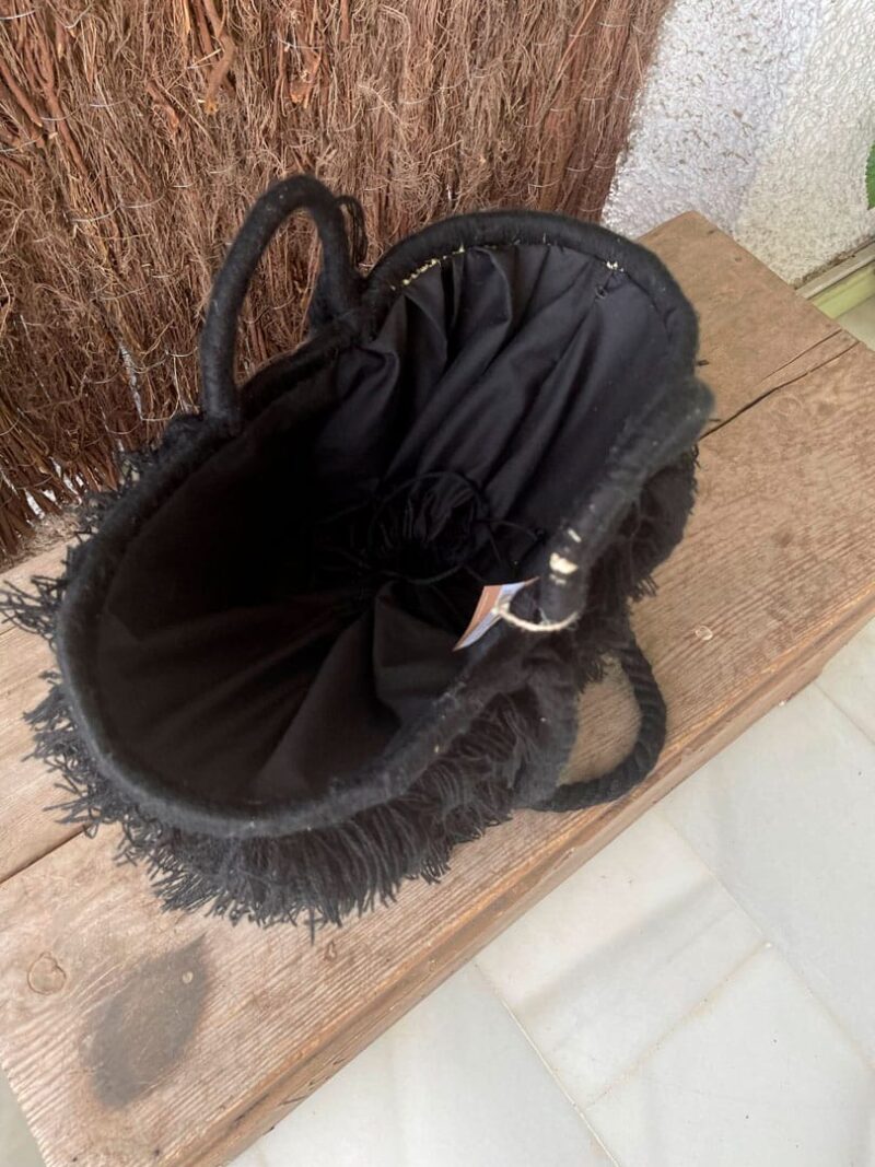 Bolso Canasta flecos negro - Imagen 4