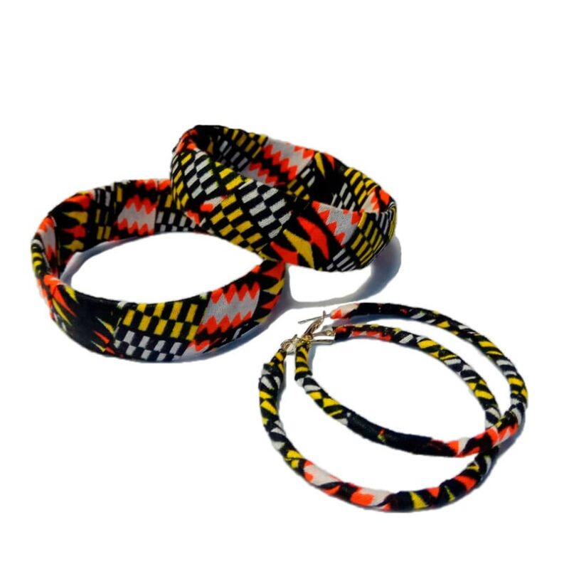 Conjunto de Pulseras y Pendientes