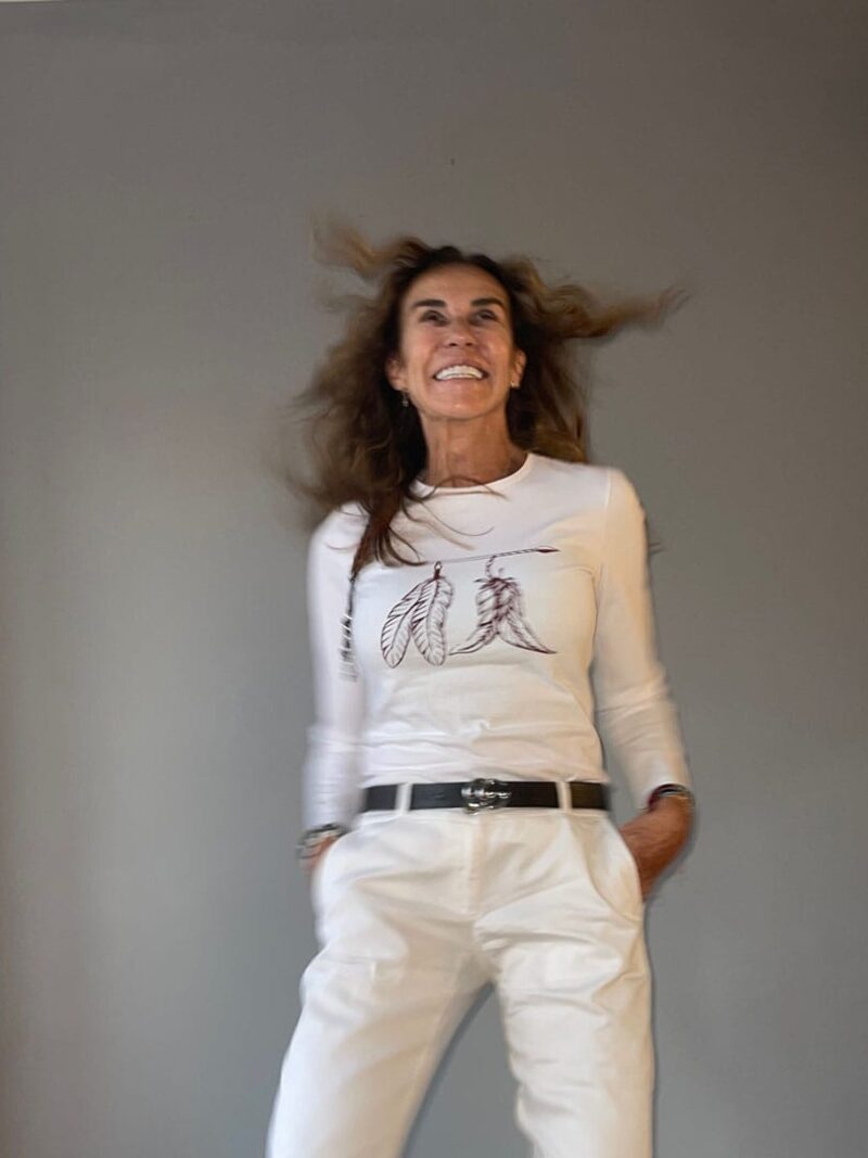 Camiseta Algodón Banjul Sisters Blanca - Imagen 5