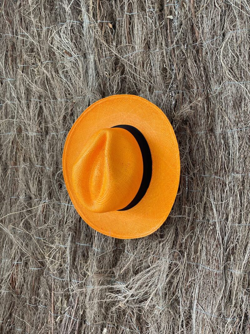 Sombrero Naranja Cinta Negra