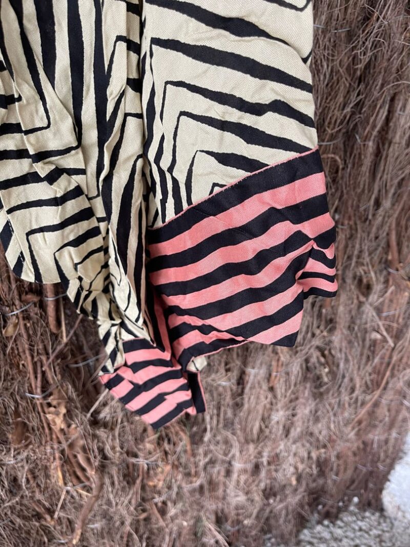 Vestido Asimetrico Zebra - Imagen 3