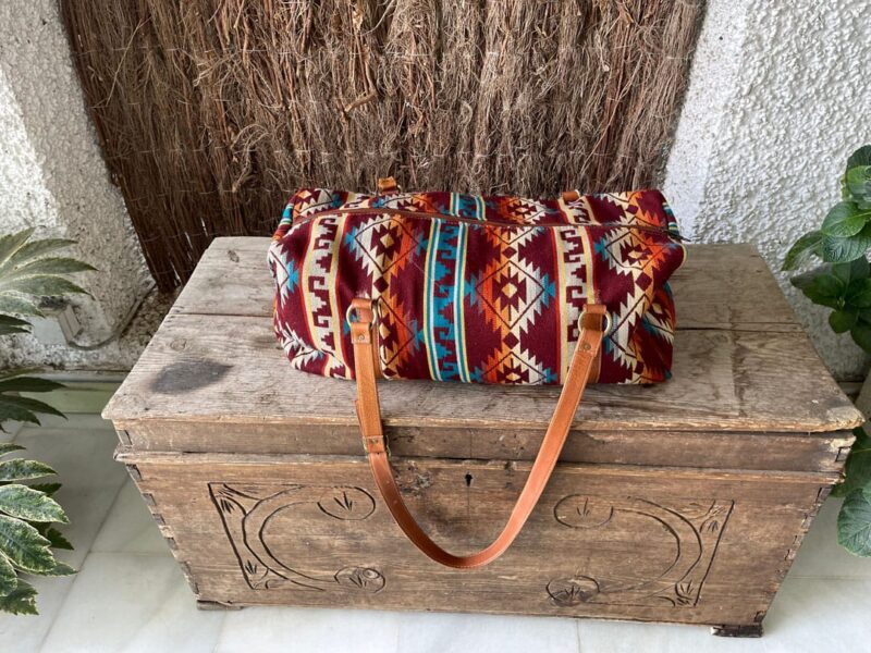 Bolsa Viaje Otavalo tonos rojizos - Imagen 3