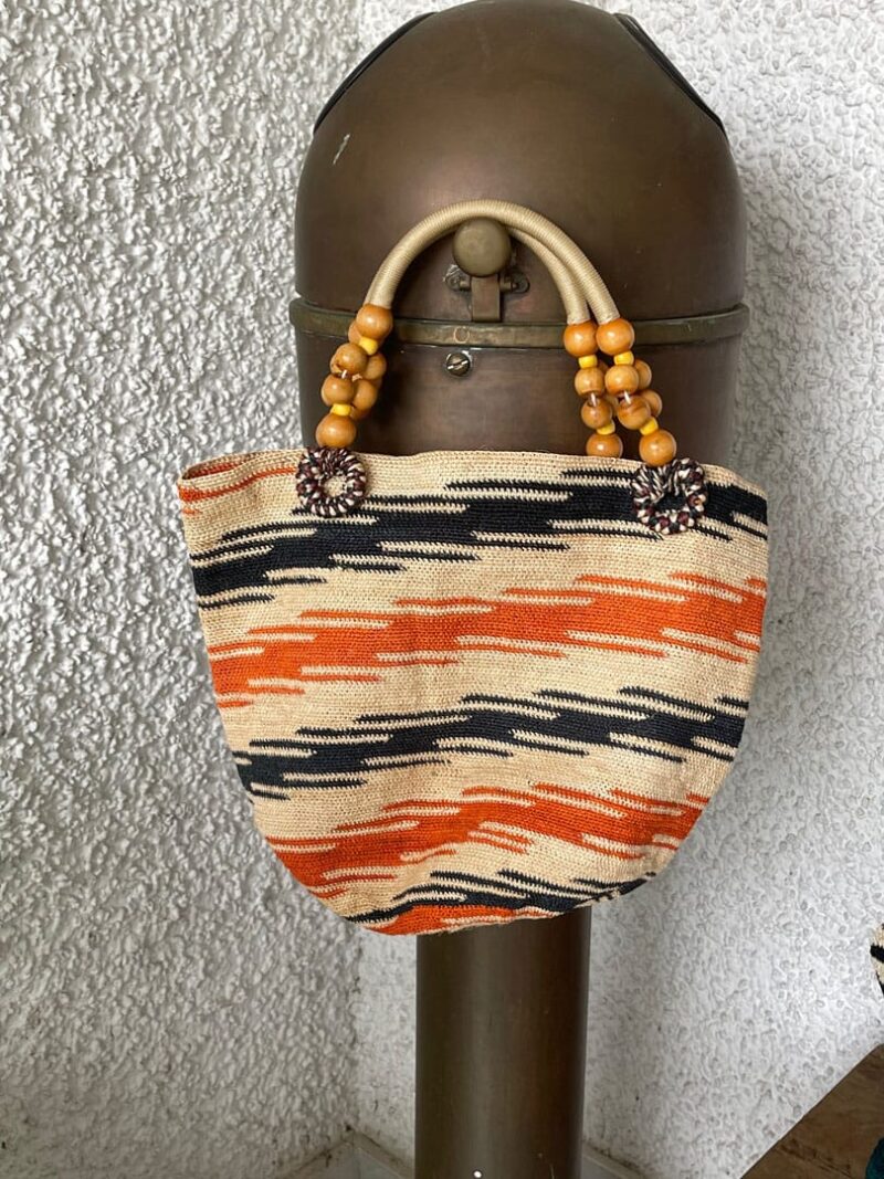 Shigra con asas beige, negra y naranja Rayón