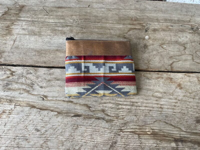 Cartera Mediana con cuero Pia