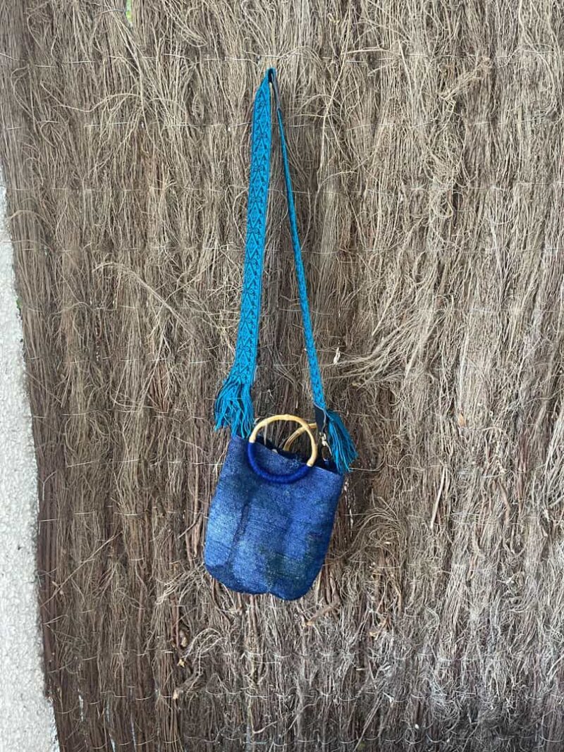 Shigra Asa Madera Pequeña