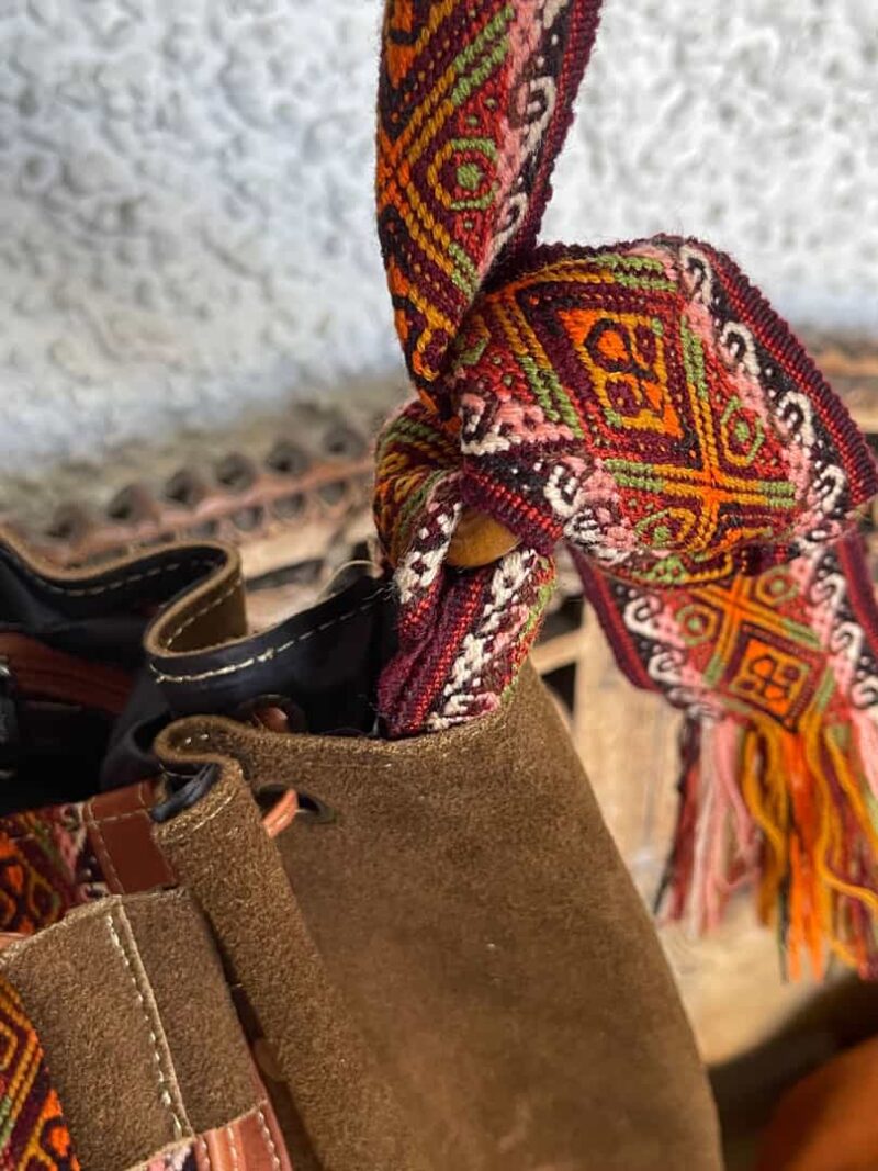 Bolso Ante caramelo pequeño - Imagen 3