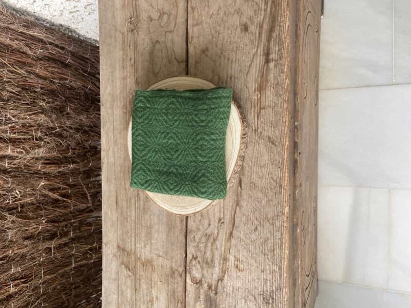 Cuello estampado verde - Imagen 3