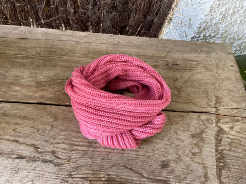 Cuello Lana Rosa